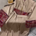 Caftan En Soie - Beige / Rouge