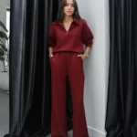 Model Temporelle - Rouge Bordeaux